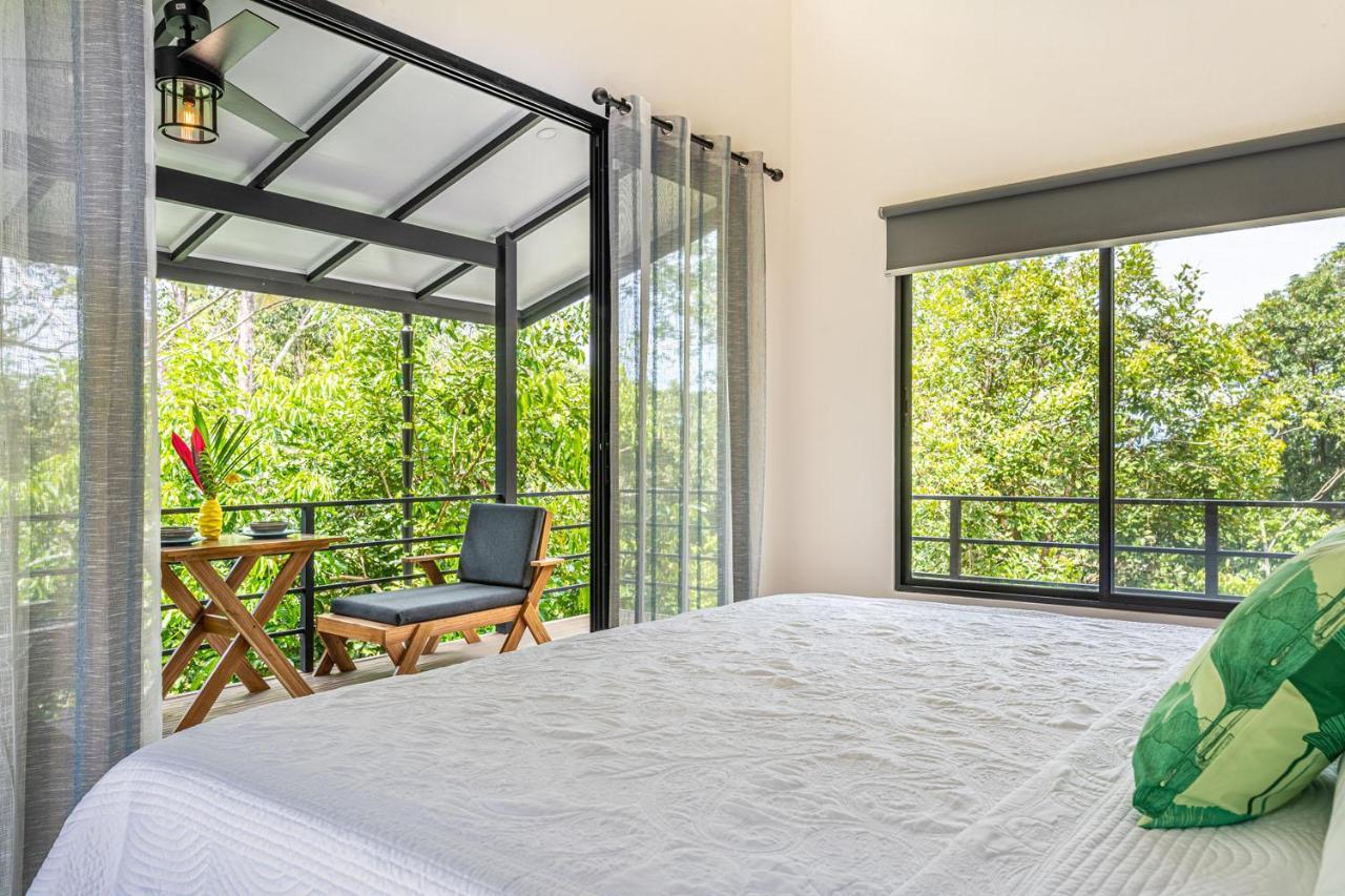 The Sutton - Boutique Jungle Experience Aparthotel Uvita Exteriör bild